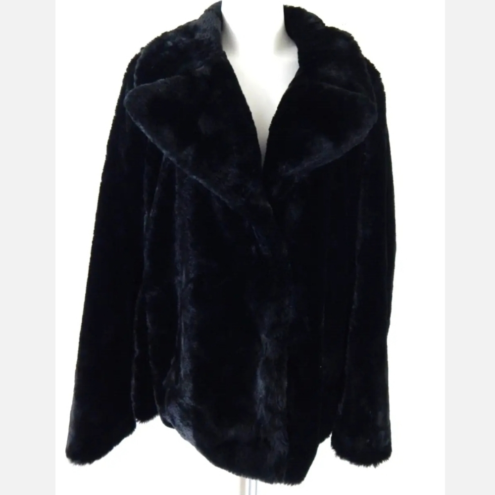 Badgley Mischka Faux Fur Black Jacket
